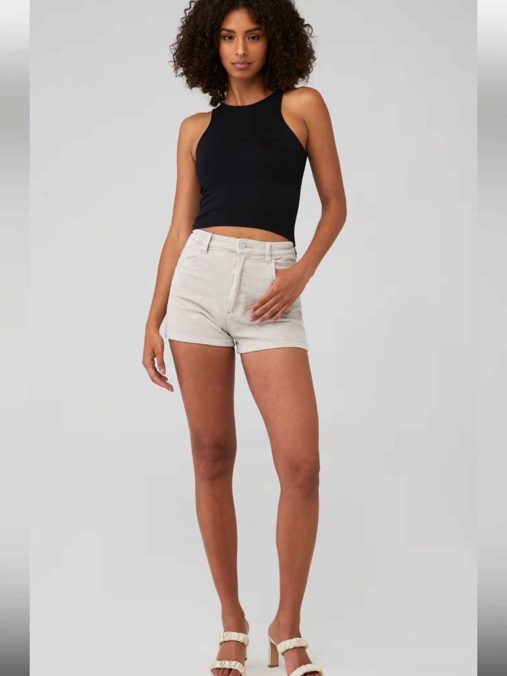 ROLLA'S Women's High Rise Slim Dusters Shorts in Oyster Corduroy Size 27